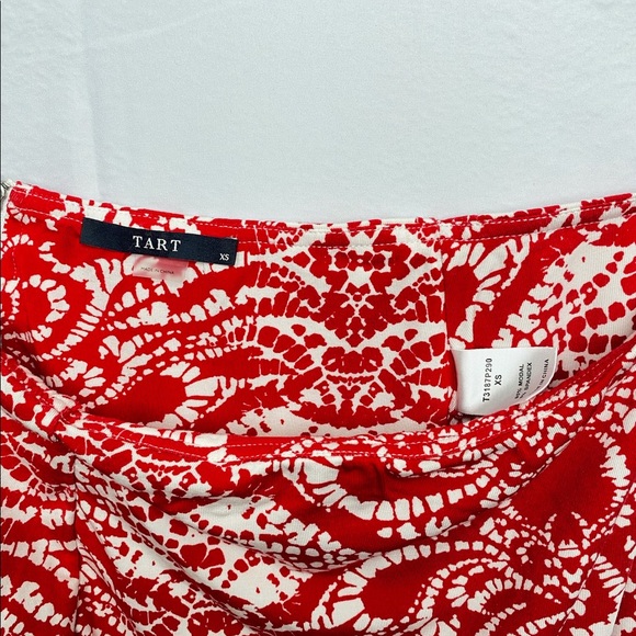 Soft Tart stretchy contemporary slit skirt - Picture 2 of 4